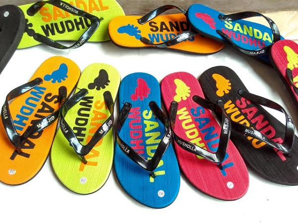 Sandal wudhu terbaik